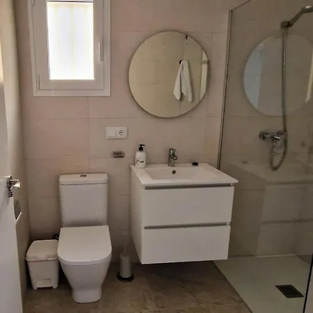 Seafront House,sea Views,pool And Bbq, Airport 10 Mns * إل ألتيت