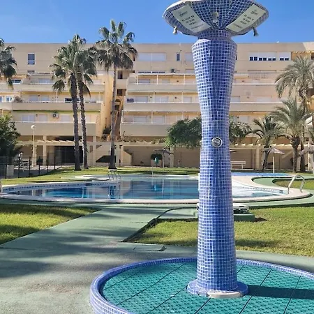 بيت للعطل Seafront House,sea Views,pool And Bbq, Airport 10 Mns